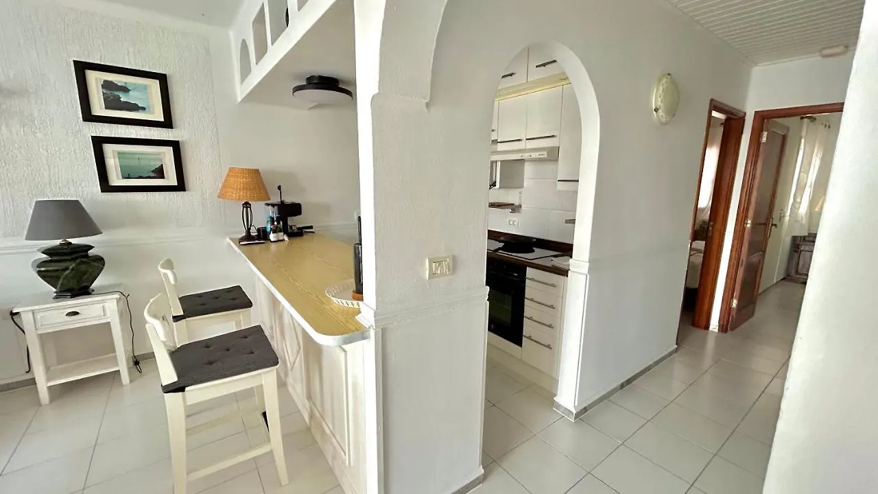 Pearl Apartment Tias