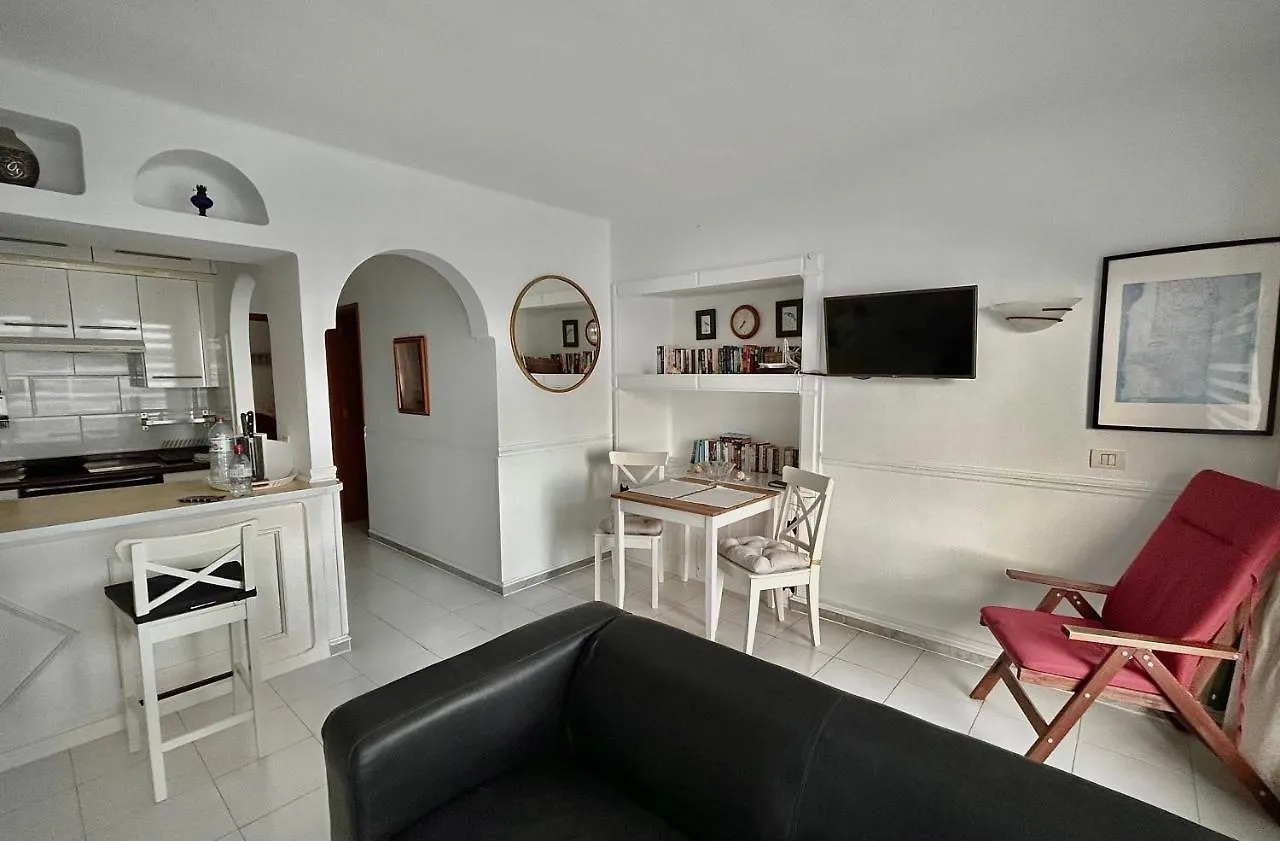 Pearl Apartment Tias Spain